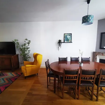 Frida- Thermal à 2 Min- 10 Pers - Chez Julie Appartement Nancy