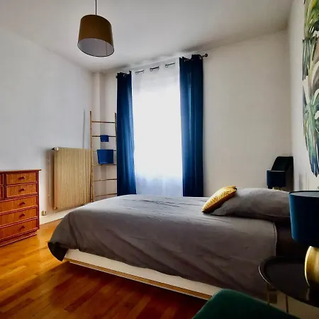 Frida- Thermal à 2 Min- 10 Pers - Chez Julie Appartement Nancy