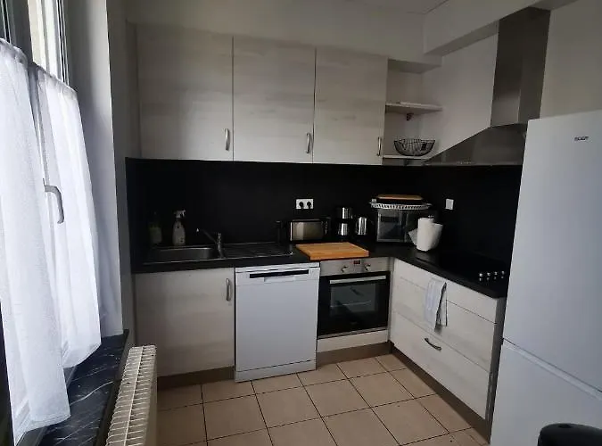 Appartamento Frida- Thermal à 2 Min- 10 Pers - Chez Julie *